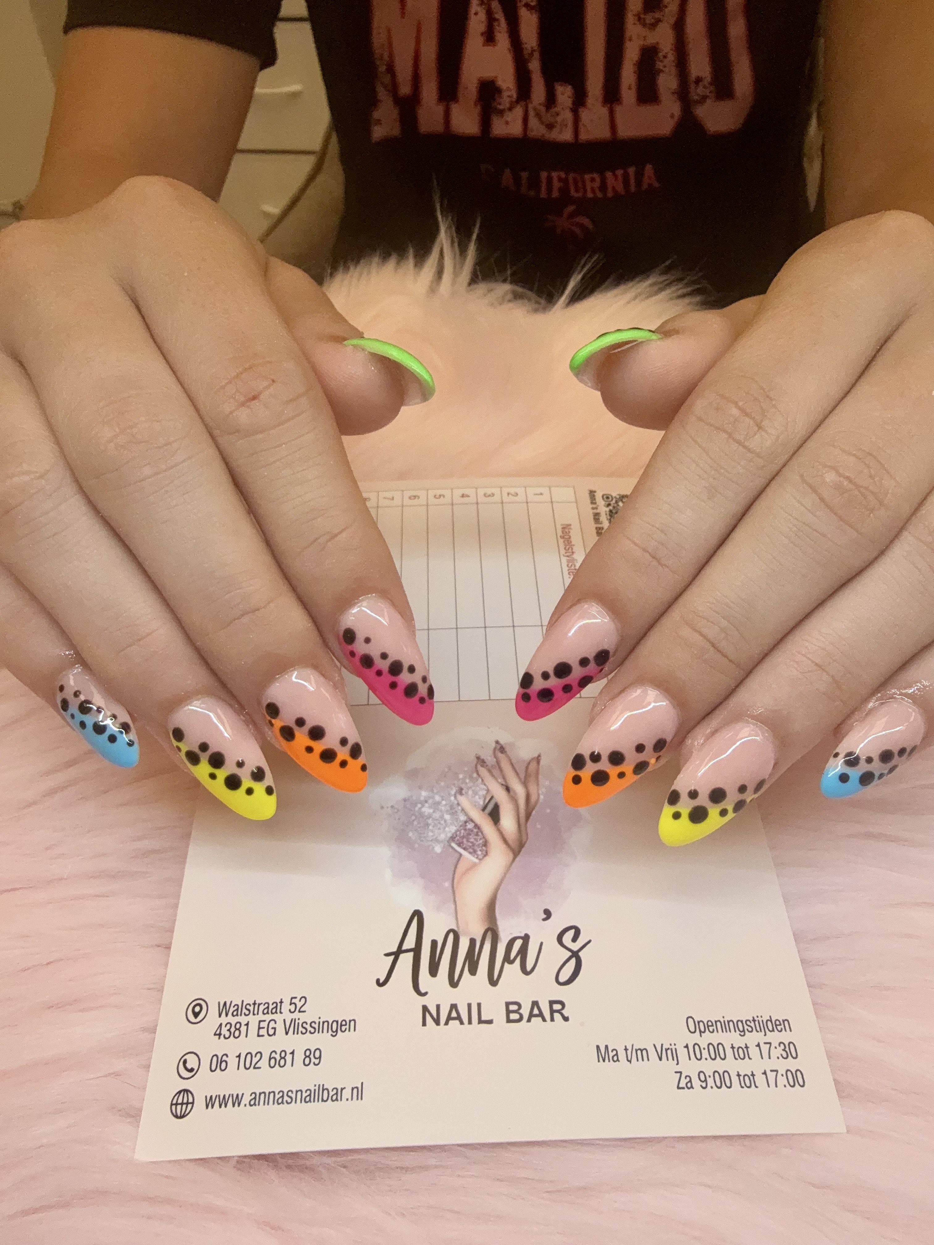 Nail Art & Rhinestones voorbeeld 2 bij Anna's Nail Bar