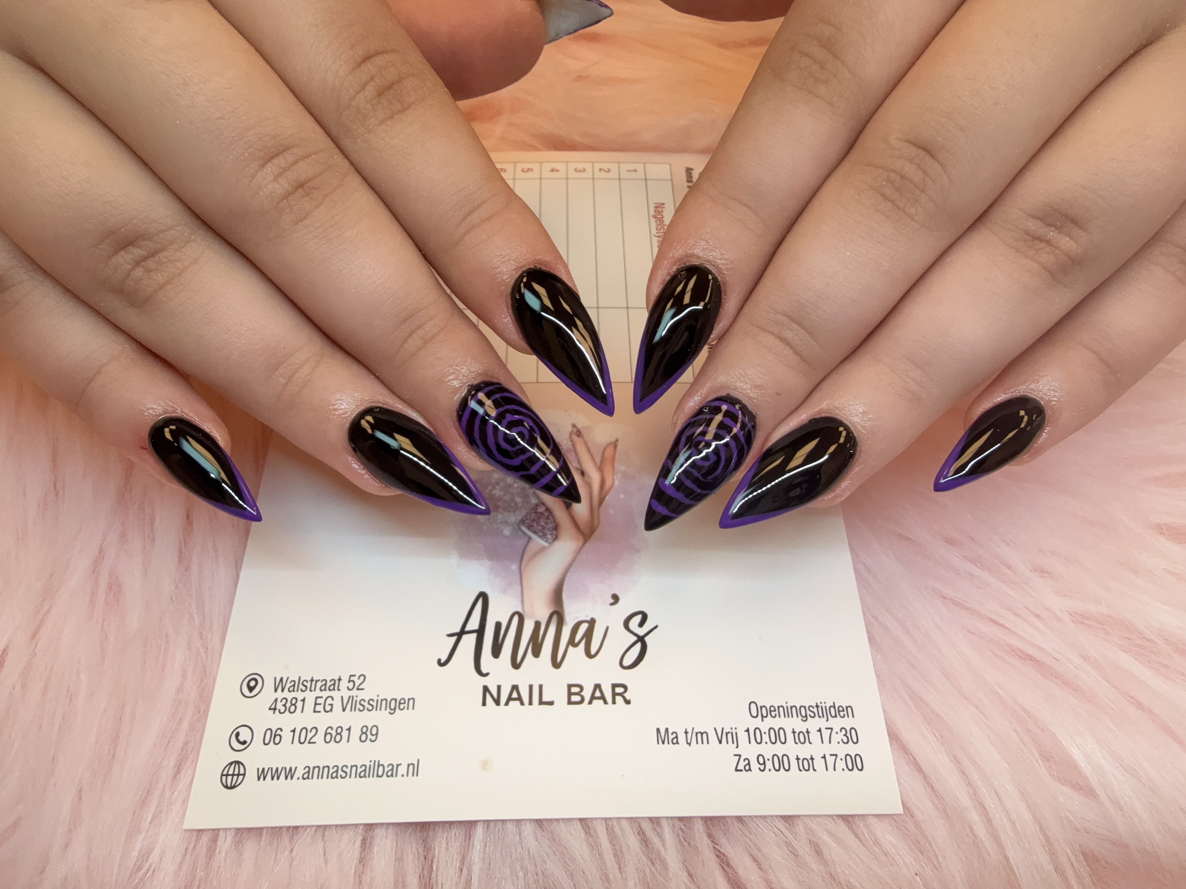 Acrylnagels voorbeeld 3 bij Anna's Nail Bar